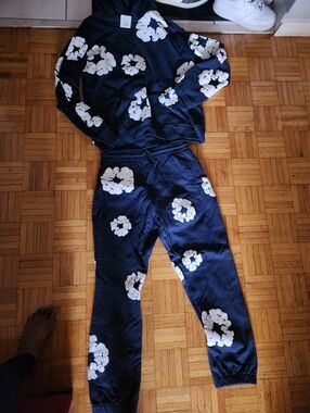 Navy Floral Print Sweatshirt & Jogger Set